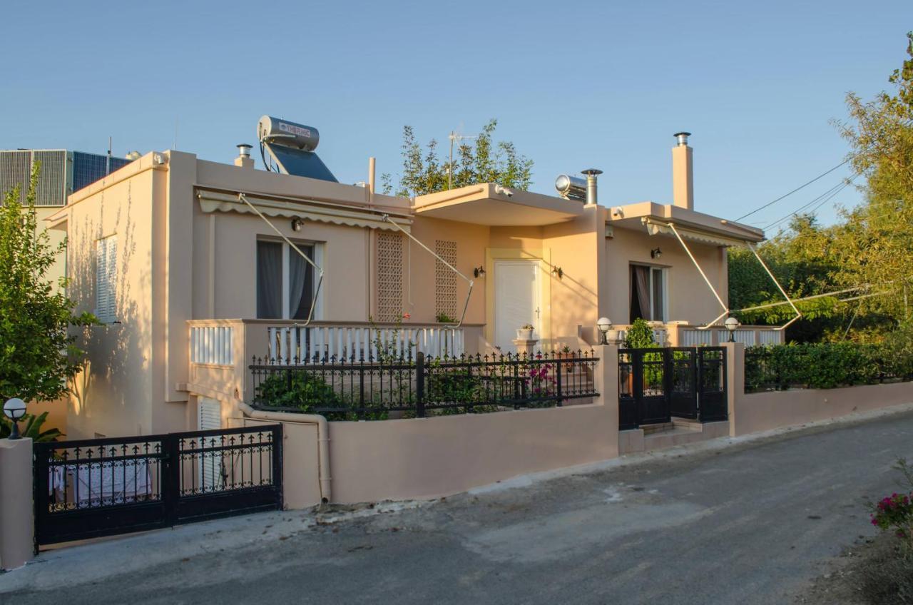 Villa Aretaki Kalamaki 外观 照片