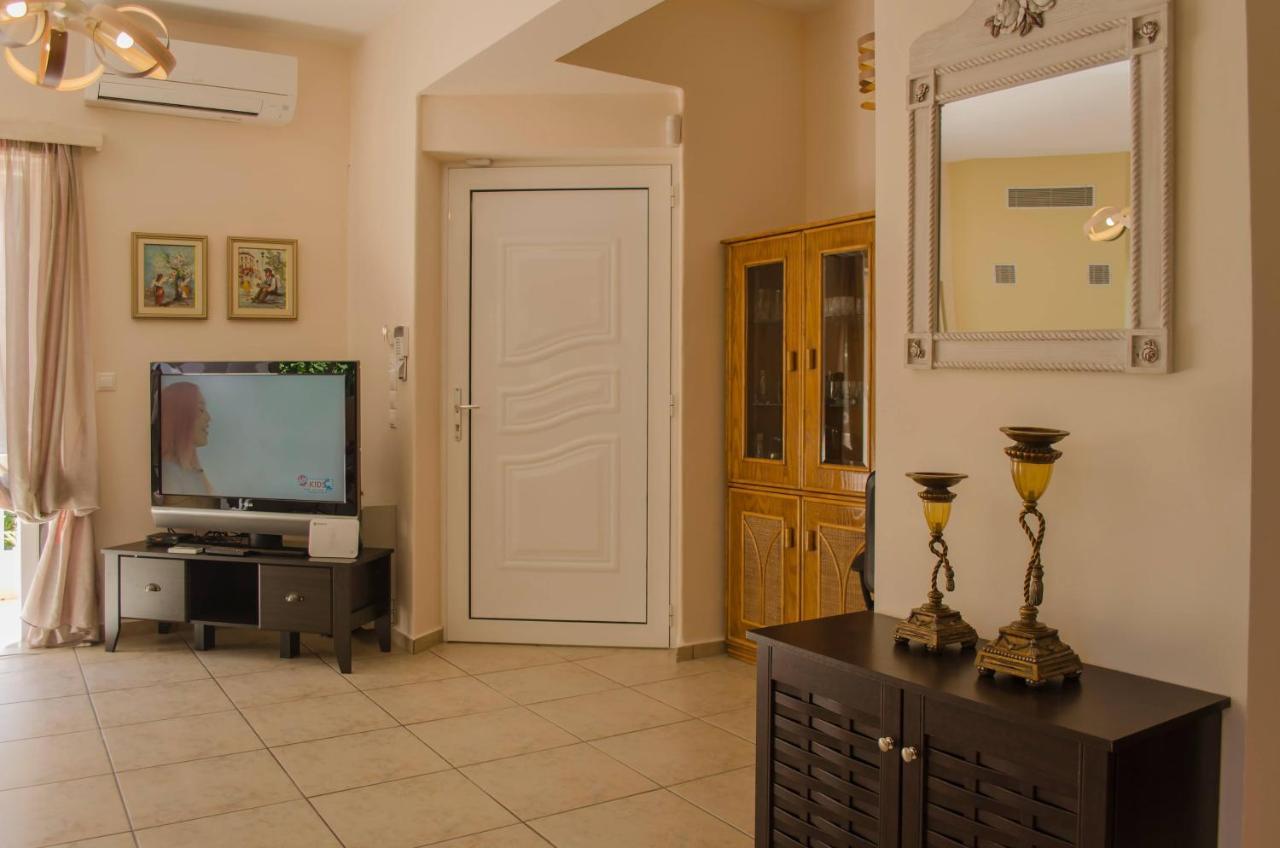 Villa Aretaki Kalamaki 外观 照片