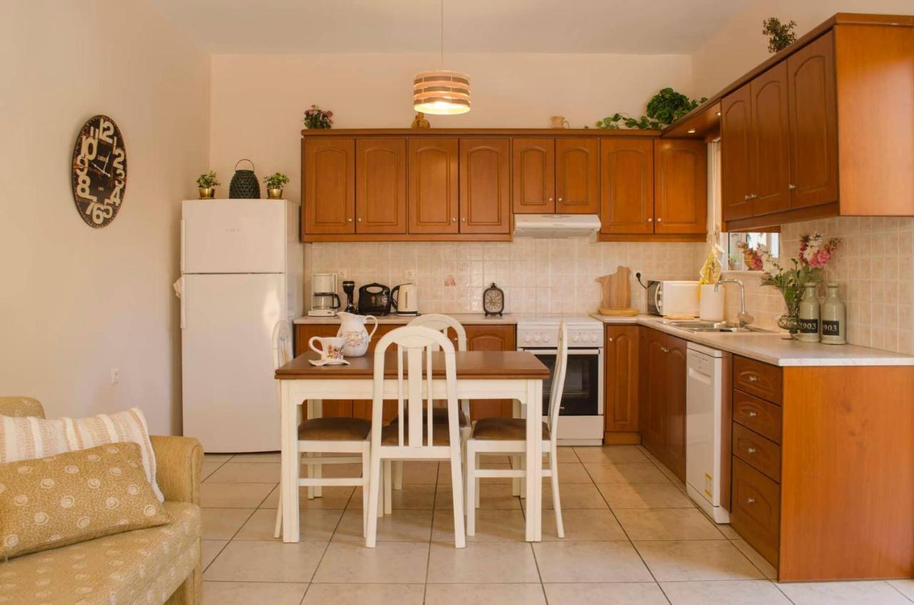 Villa Aretaki Kalamaki 外观 照片