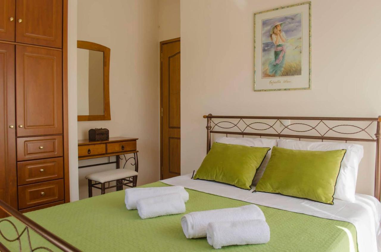 Villa Aretaki Kalamaki 外观 照片